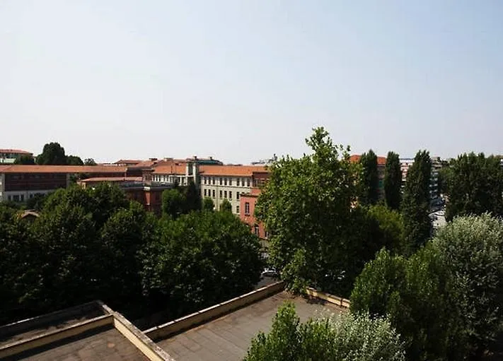 Appartamento Cavaleri Μιλάνο 0*,